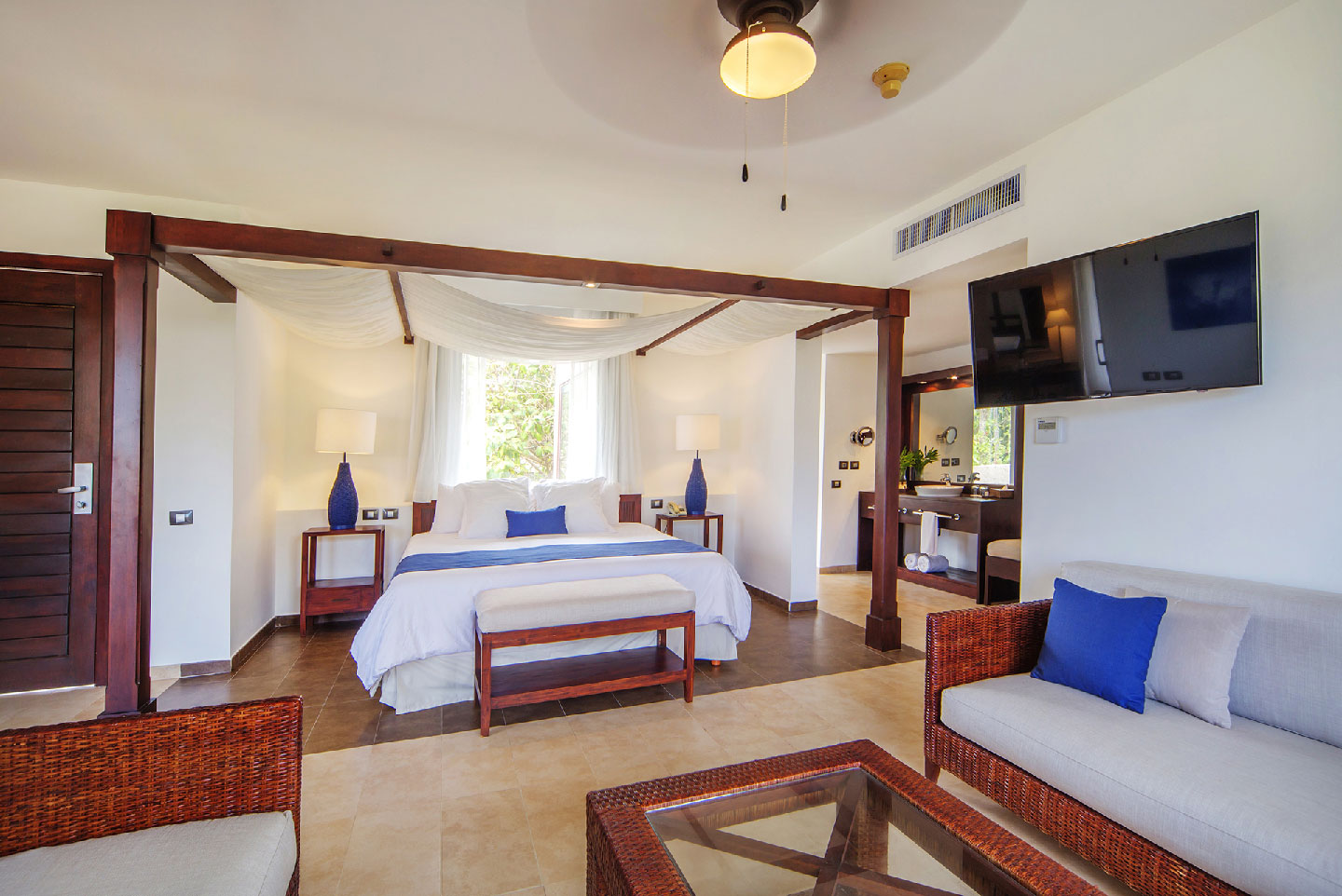 Deluxe Junior Suite Le Sivoty Punta Cana by PortBlue Boutique