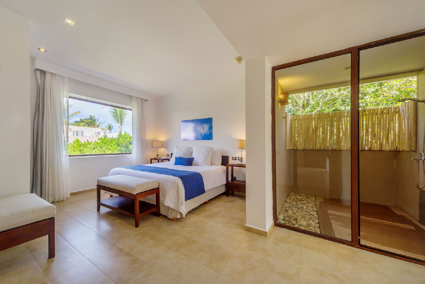 Deluxe Suite Terrace Le Sivoty Punta Cana by PortBlue Boutique