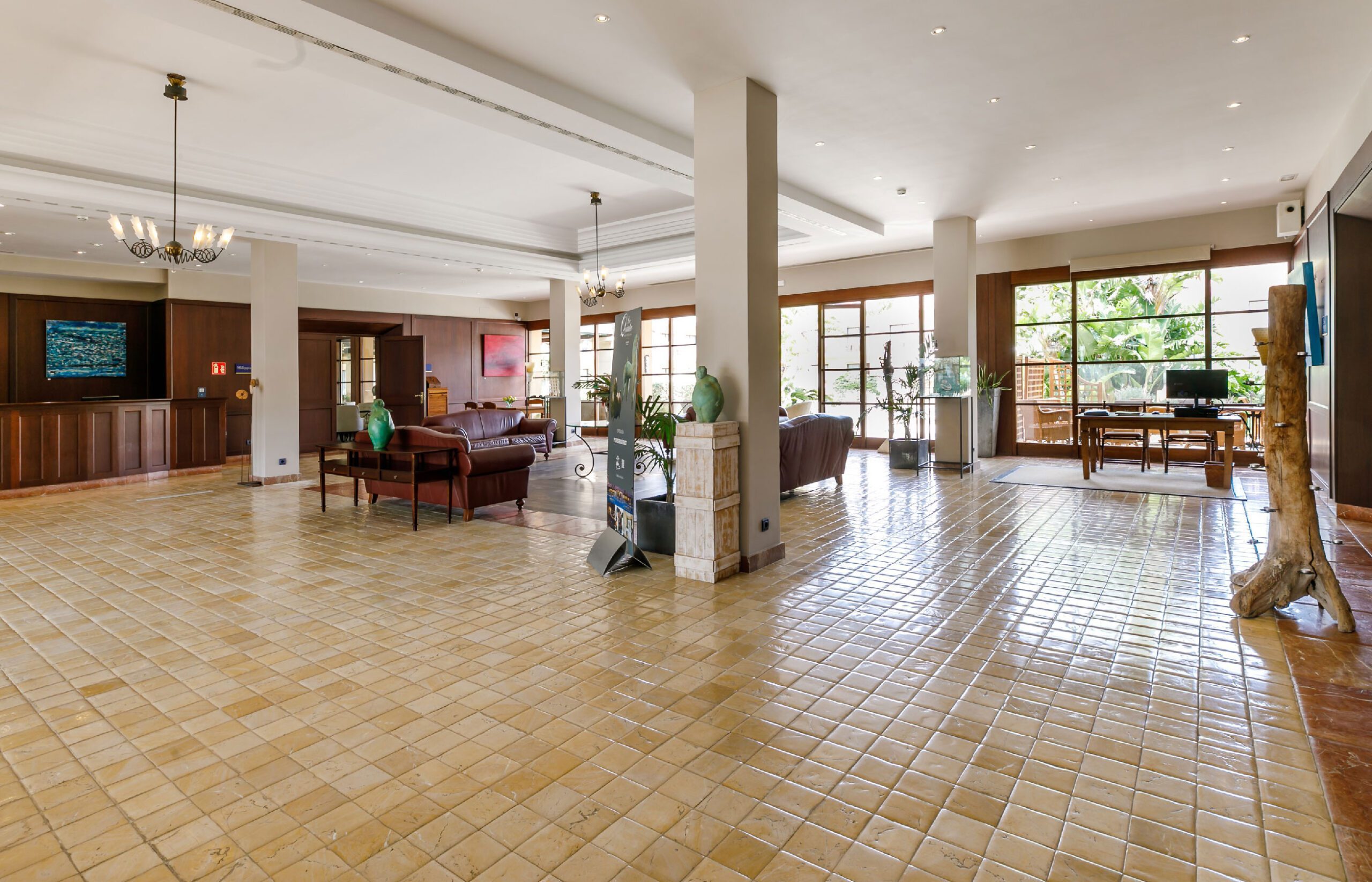 Reception La Quinta Menorca by PortBlue Boutique Hotel